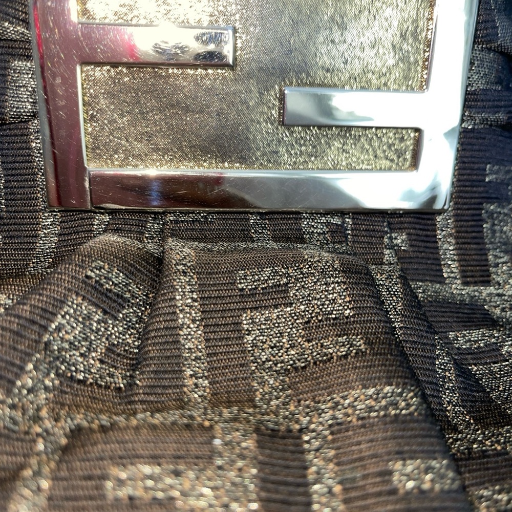 FENDI RARE FIND mia should tote Zucca excellent condition size 16W X 11H large - Picture 5 of 17